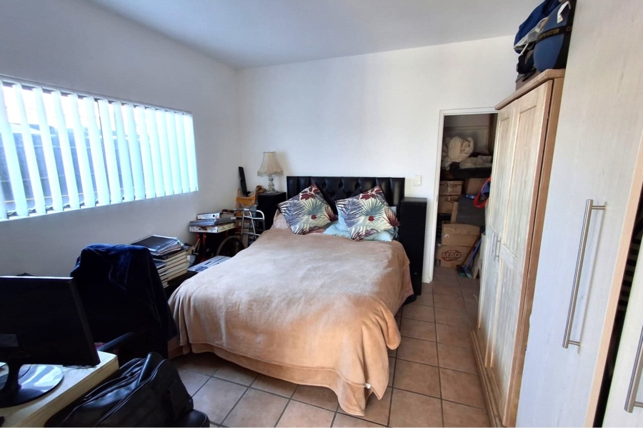 To Let 1 Bedroom Property for Rent in Myburgh Park Western Cape